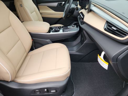 New 2026 Buick Enclave Preferred w/ Power Package image 16