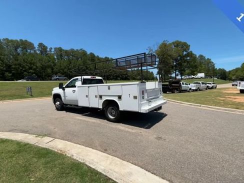 Used 2022 Chevrolet Silverado 3500 W/T w/ WT Convenience Package RWD image 3