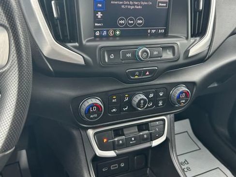 Certified 2023 GMC Terrain SLE w/ Driver Convenience Package AWD/4WD image 24