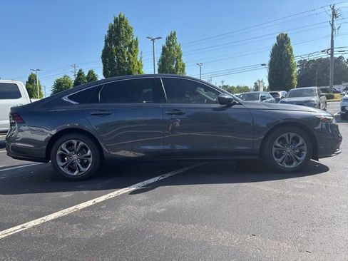 Used 2023 Honda Accord EX image 4