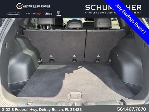 Used 2024 Jeep Compass Latitude AWD/4WD image 18