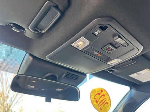 Used 2025 Toyota 4Runner SR5 image 25