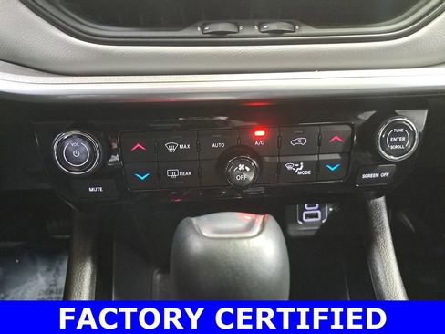 Certified 2025 Jeep Compass Limited AWD/4WD image 21