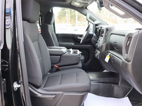 New 2026 Chevrolet Silverado 3500 W/T image 40