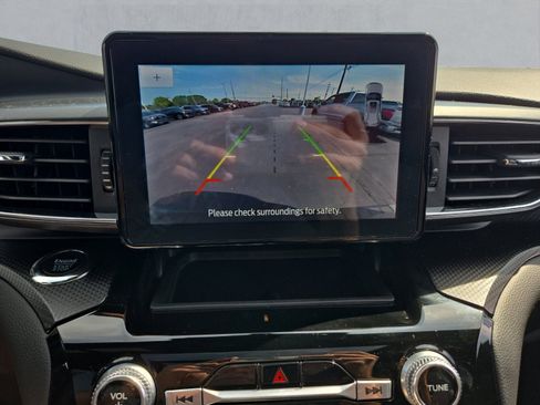 Certified 2024 Ford Explorer ST-Line w/ Class IV Trailer Tow Package AWD/4WD image 19