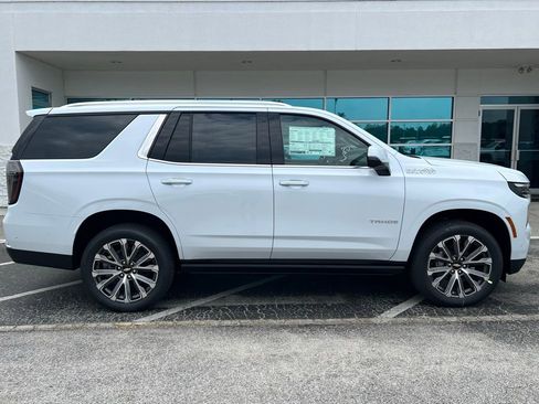 New 2026 Chevrolet Tahoe High Country RWD image 2