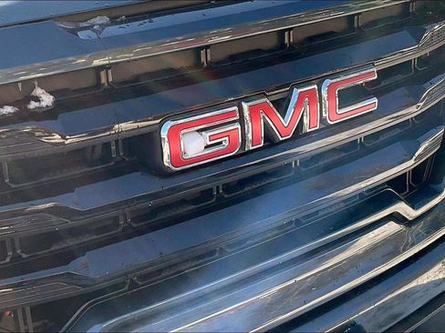 Used 2020 GMC Sierra 1500 Elevation w/ Elevation Value Package image 30