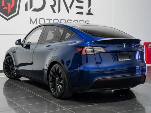 Used 2023 Tesla Model Y Performance image 13