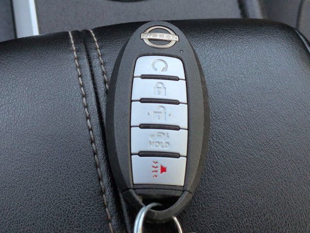 Used 2025 Nissan Altima 2.5 SV FWD image 29