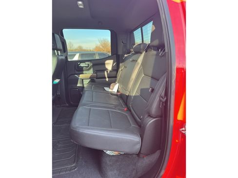 Used 2019 Chevrolet Silverado 1500 LT Trail Boss image 10