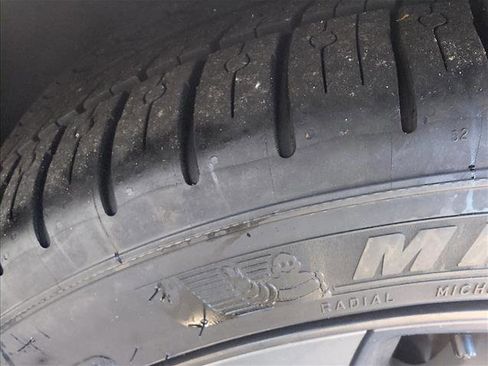 Used 2020 Tesla Model 3 Long Range image 23