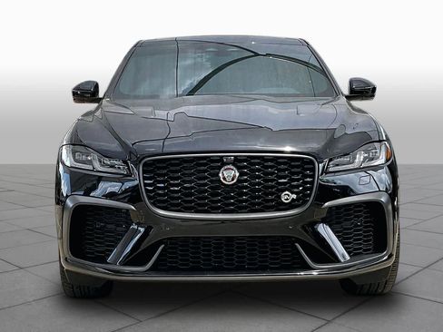 Used 2022 Jaguar F-PACE SVR AWD/4WD image 4