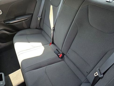 New 2026 Kia K4 LX image 18