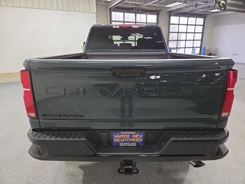 New 2026 Chevrolet Silverado 2500 LT w/ Trail Boss Package image 6