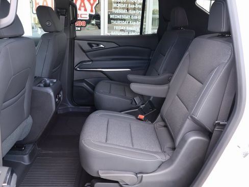 New 2026 Chevrolet Traverse LT w/ Driver Confidence Package image 25