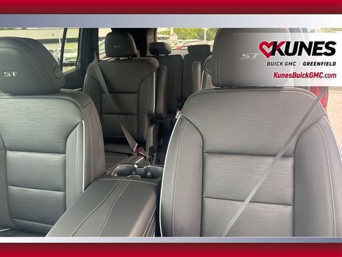 New 2026 Buick Enclave Sport Touring w/ LPO, Floor Liner Package image 35