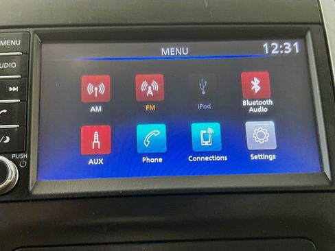 Used 2020 Nissan Frontier SV AWD/4WD image 19