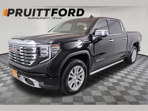 Used 2022 GMC Sierra 1500 Denali w/ Technology Package AWD/4WD image 1