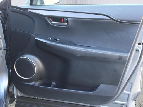 Used 2019 Lexus NX 300h NX 300h w/ Comfort Package image 36