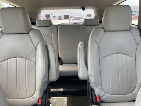 Used 2011 Chevrolet Traverse LTZ w/ LPO, 'HIT The Road' Package FWD image 12