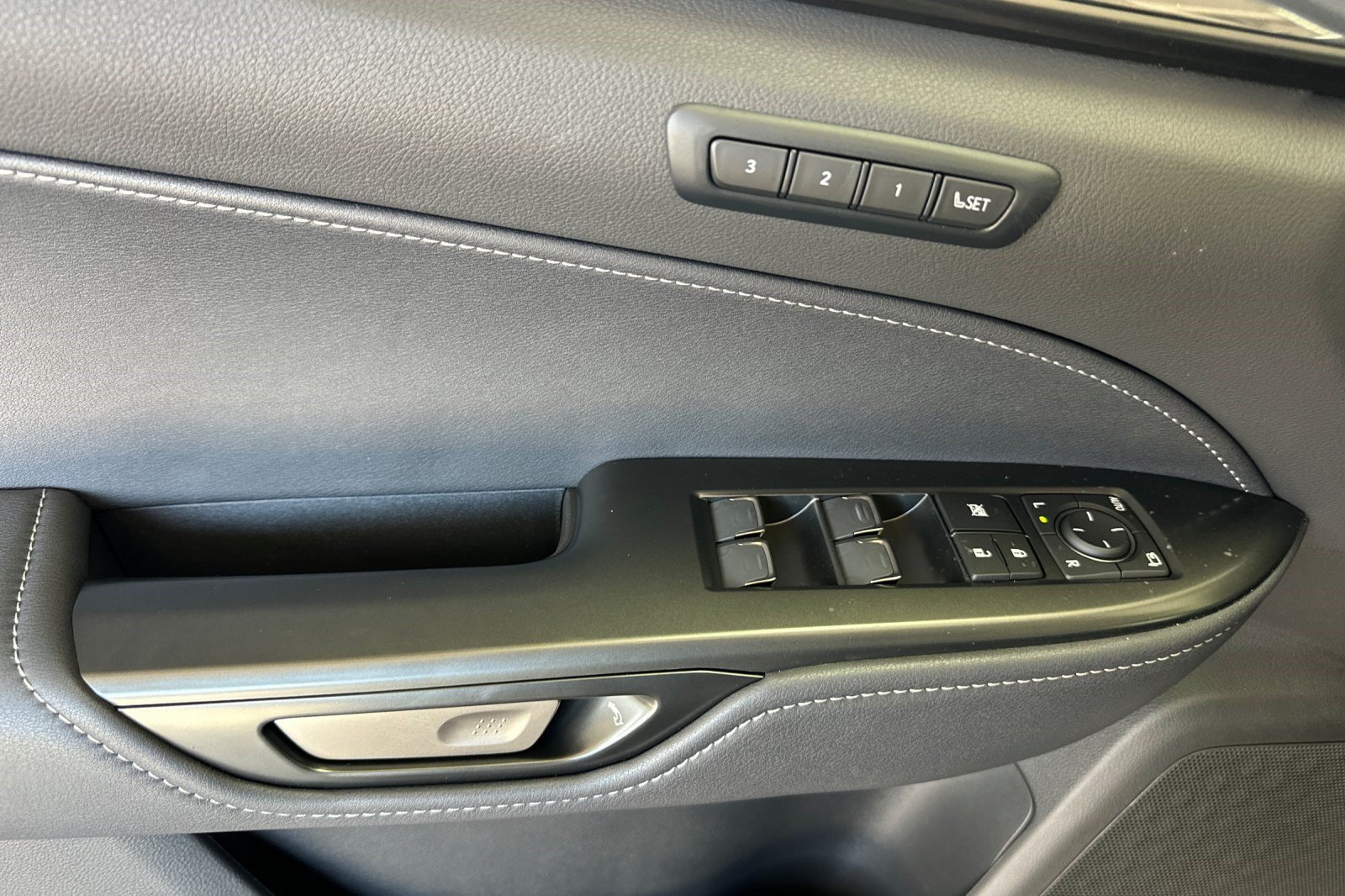 New 2026 Lexus NX 350 AWD w/ Accessory Package (2T) image 14