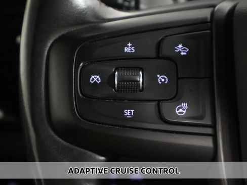 Used 2023 GMC Sierra 1500 AT4 w/ AT4 Preferred Package AWD/4WD image 4