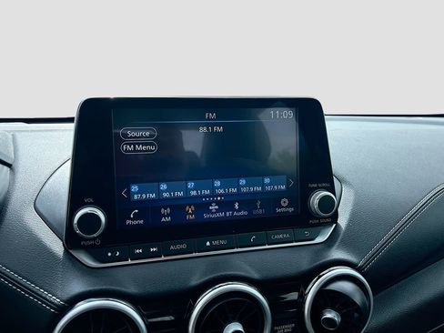 Used 2024 Nissan Sentra SV image 14