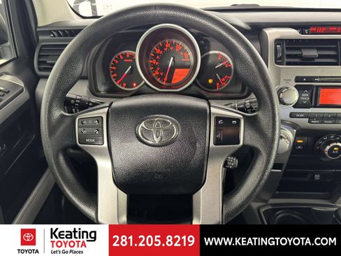 Used 2012 Toyota 4Runner SR5 AWD/4WD image 28