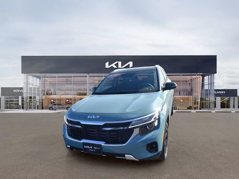 New 2026 Kia Seltos S AWD/4WD image 8