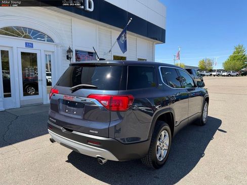 Used 2019 GMC Acadia SLE AWD/4WD image 4