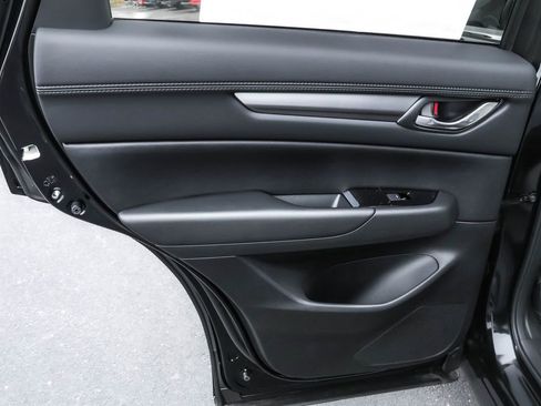 New 2025 MAZDA CX-5 AWD 2.5 S w/ Preferred Package image 32