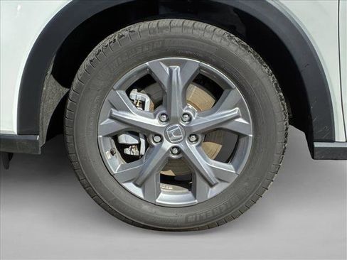 Used 2026 Honda HR-V LX image 9