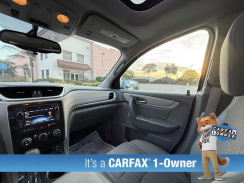 Used 2016 Chevrolet Traverse LT w/ Style and Technology Package FWD image 39
