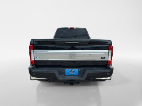 Used 2019 Ford F450 Limited AWD/4WD image 4