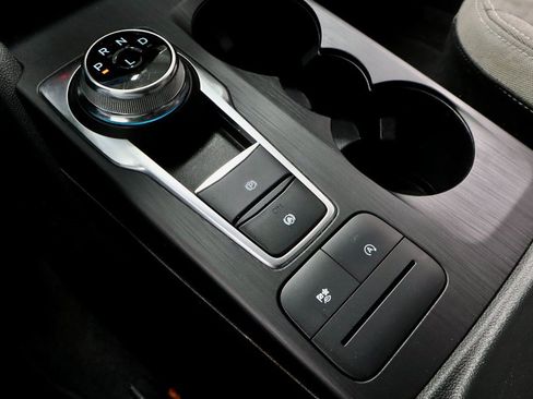 Certified 2022 Ford Escape SE w/ SE Sport Appearance Package image 31