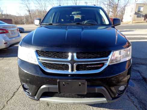 Used 2016 Dodge Journey SXT image 2