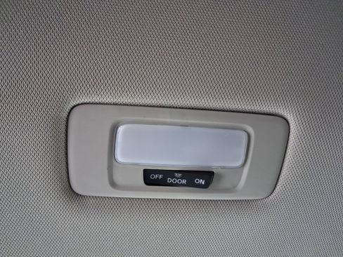 Used 2024 Honda CR-V EX image 28