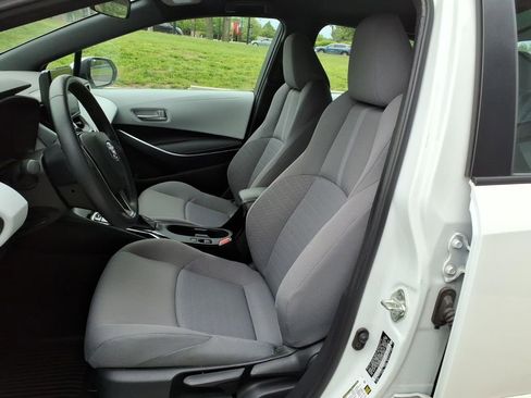 Used 2023 Toyota Corolla SE FWD image 12