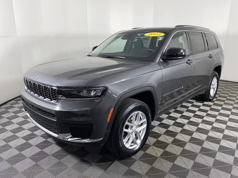 Used 2023 Jeep Grand Cherokee L Laredo w/ Luxury Tech Group I image 11