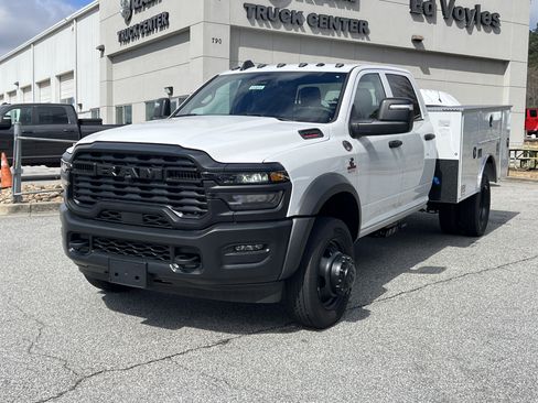New 2026 RAM 4500 Tradesman image 42