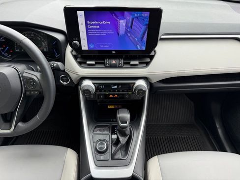 Certified 2023 Toyota RAV4 XLE Premium AWD/4WD image 19
