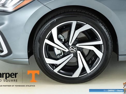 Used 2025 Volkswagen Jetta SEL FWD image 42