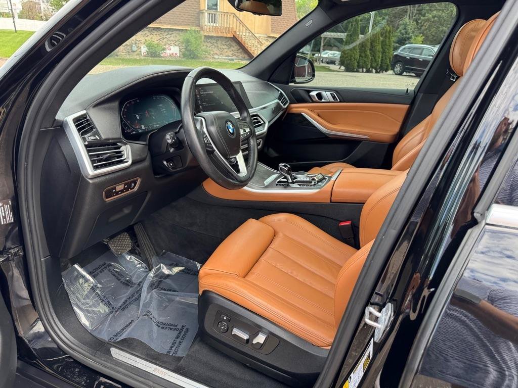Used 2022 BMW X5 xDrive40i w/ Premium Package AWD/4WD image 14