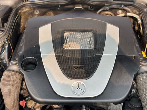 Used 2006 Mercedes-Benz E 350 4MATIC Sedan image 46