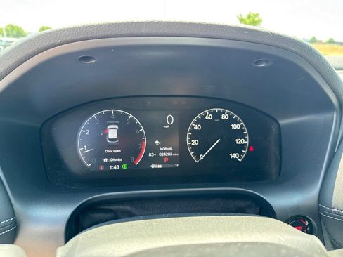 Certified 2024 Honda HR-V EX-L image 11