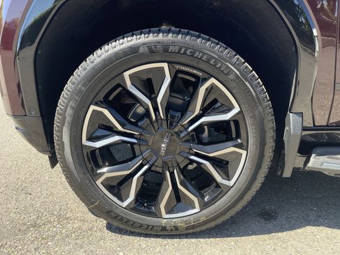 New 2025 GMC Sierra EV Denali image 67