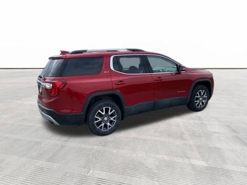 Used 2023 GMC Acadia SLT FWD image 5