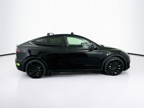 Used 2023 Tesla Model Y Long Range AWD/4WD image 10