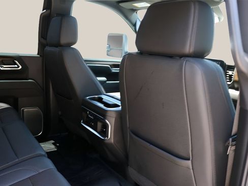 Used 2025 Chevrolet Silverado 2500 High Country w/ High Country Premium Package AWD/4WD image 20