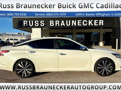 Used 2020 Nissan Altima 2.5 SR w/ Premium Package